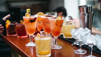 Cocktail Catering Image