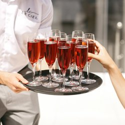 alcohol-catering-wide-banner-image4