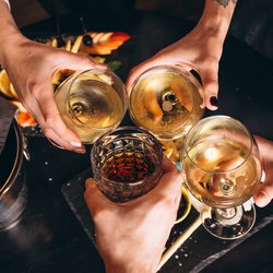 alcohol-catering-wide-banner-image8